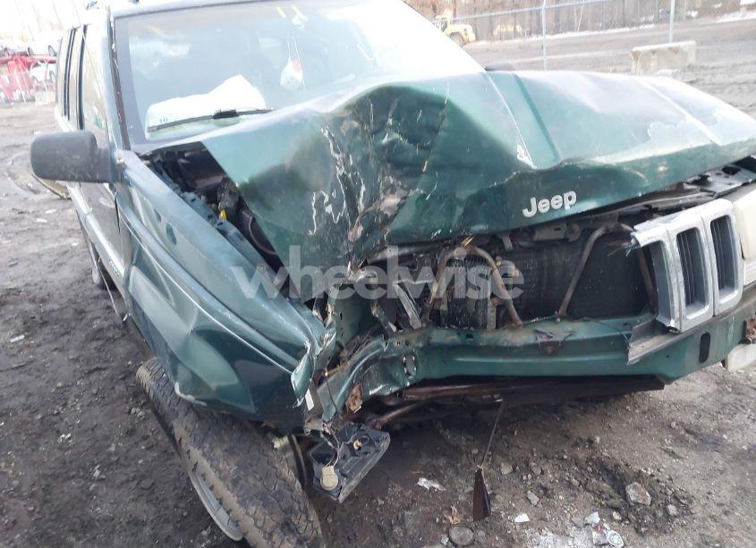 Photo of JEEP GRAND CHEROKEE LAREDO/TSI