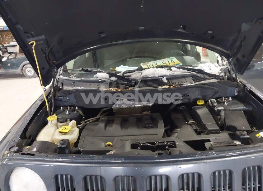 Thumbnail 2 of 2008 JEEP PATRIOT SPORT