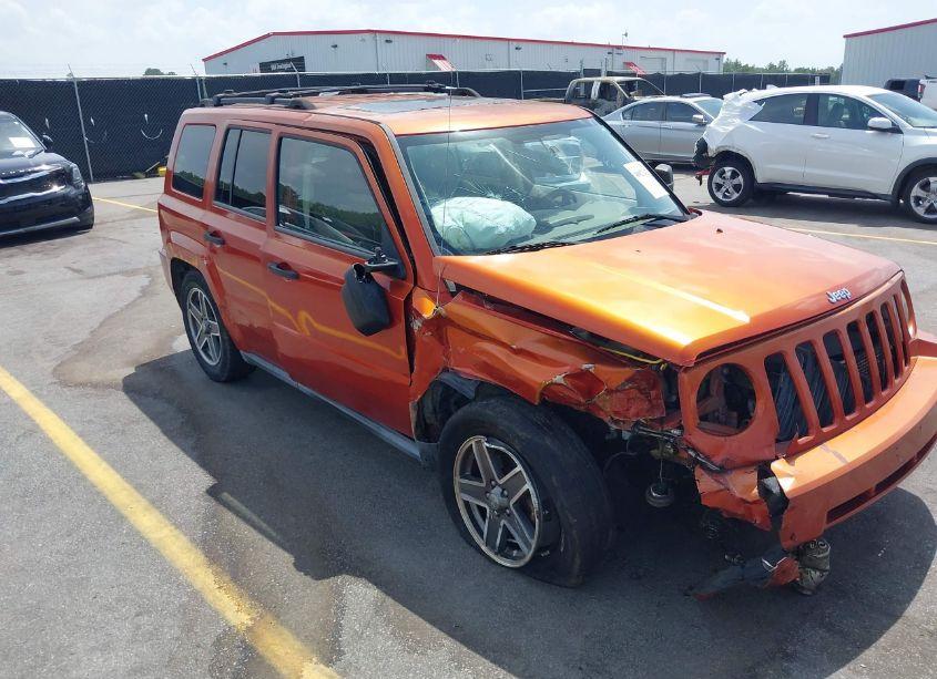 Photo of JEEP PATRIOT SPORT