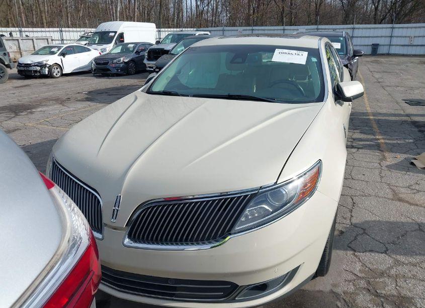 Thumbnail 4 of 2015 LINCOLN MKS