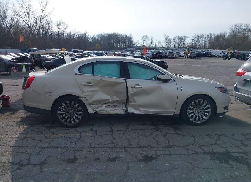 Thumbnail 5 of 2015 LINCOLN MKS