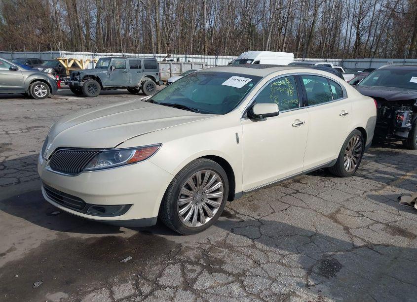 Thumbnail 9 of 2015 LINCOLN MKS