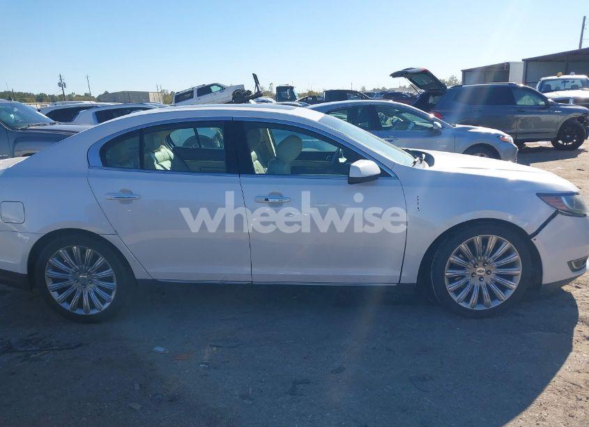 Thumbnail 5 of 2015 LINCOLN MKS