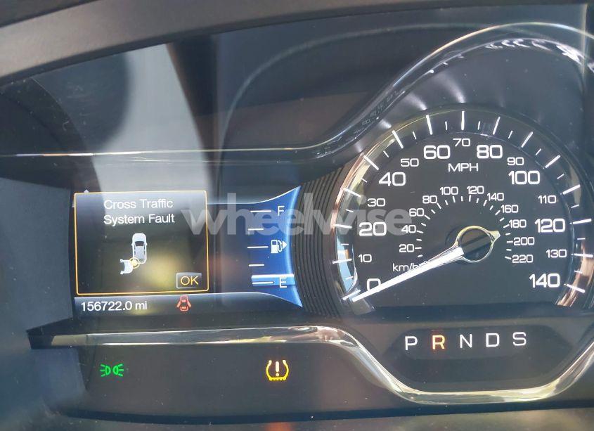 Thumbnail 14 of 2015 LINCOLN MKS