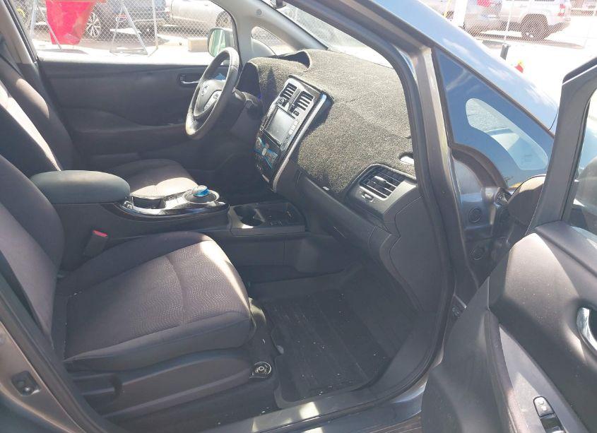 2015 Nissan Leaf