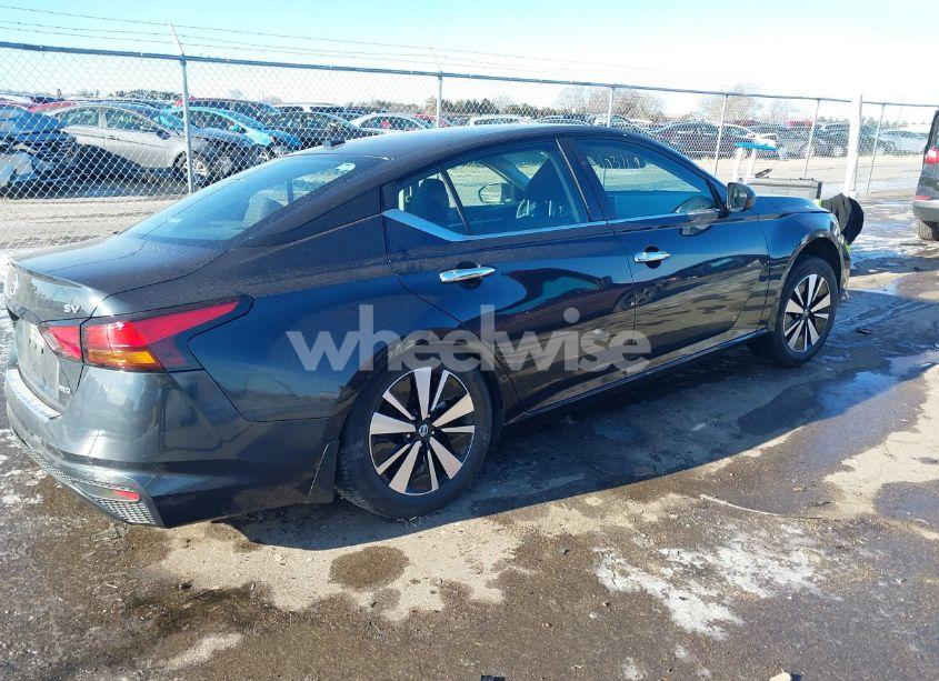Thumbnail 11 of 2021 NISSAN ALTIMA SV INTELLIGENT AWD