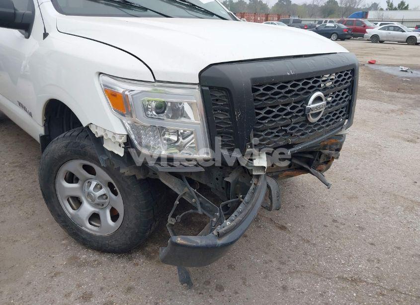 Thumbnail 9 of 2017 NISSAN TITAN S