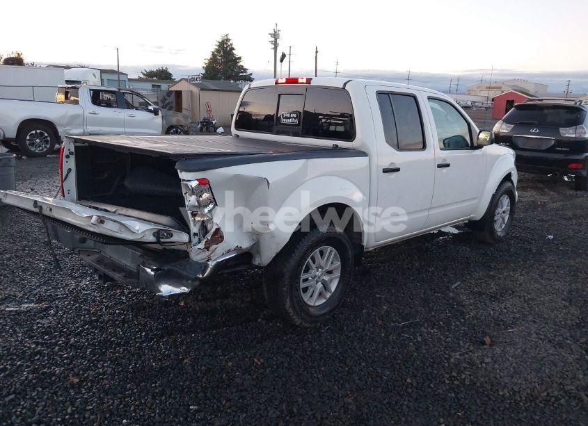 Thumbnail 11 of 2019 NISSAN FRONTIER SV