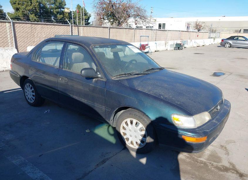 1997 Toyota Corolla - Photo 1