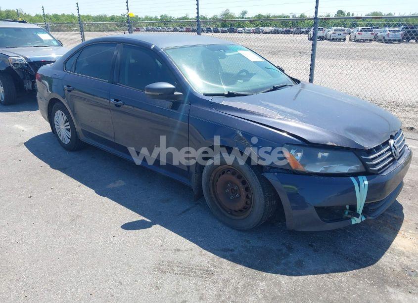 Photo of VOLKSWAGEN PASSAT 1.8T S