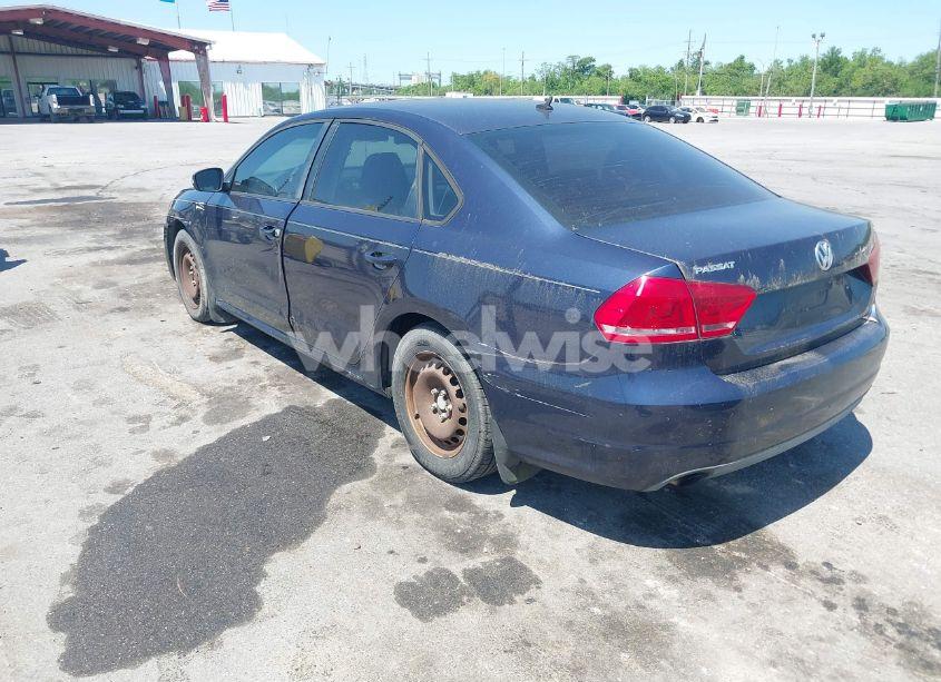 Thumbnail 5 of 2014 VOLKSWAGEN PASSAT 1.8T S
