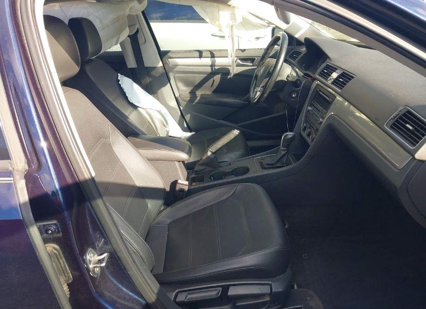 Thumbnail 12 of 2015 VOLKSWAGEN PASSAT 1.8T WOLFSBURG EDITION
