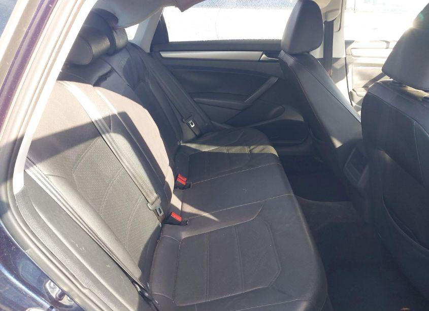 Thumbnail 15 of 2015 VOLKSWAGEN PASSAT 1.8T WOLFSBURG EDITION