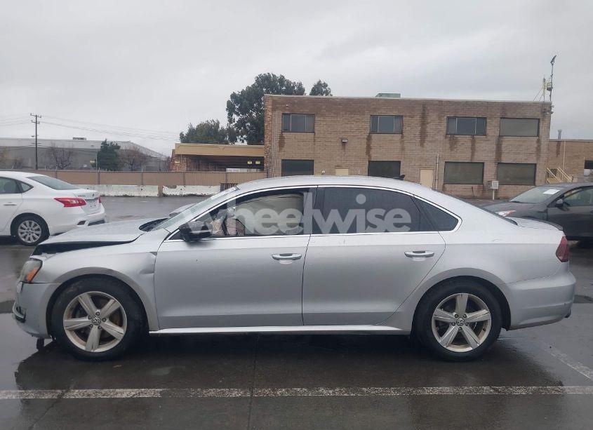 Thumbnail 6 of 2015 VOLKSWAGEN PASSAT 1.8T LIMITED EDITION