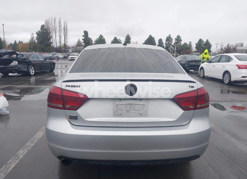 Thumbnail 8 of 2015 VOLKSWAGEN PASSAT 1.8T LIMITED EDITION