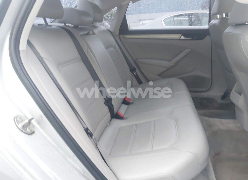 Thumbnail 16 of 2015 VOLKSWAGEN PASSAT 1.8T LIMITED EDITION