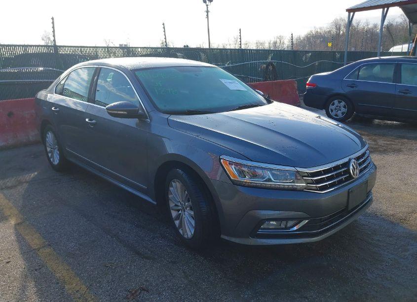 Photo of VOLKSWAGEN PASSAT 1.8T SE