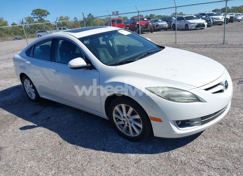 Main photo of 2011 MAZDA MAZDA6 I TOURING PLUS with VIN 1YVHZ8CH7B5M08715