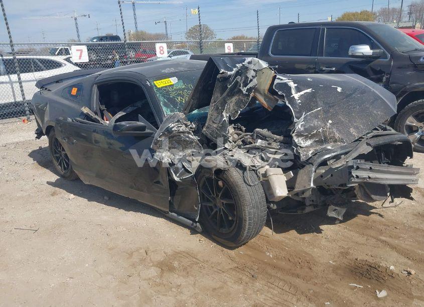 Main photo of 2014 FORD MUSTANG V6 PREMIUM with VIN 1ZVBP8AM4E5304802