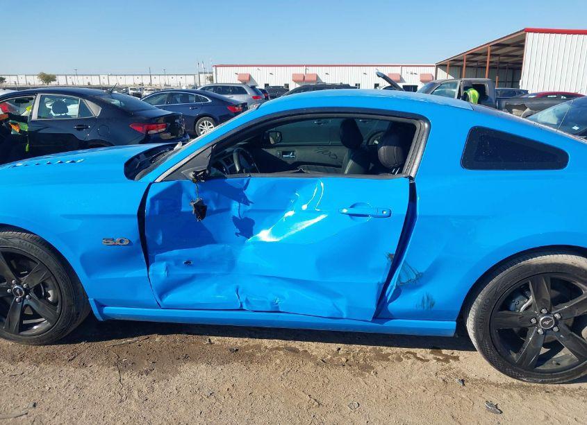 Thumbnail 7 of 2014 FORD MUSTANG GT PREMIUM