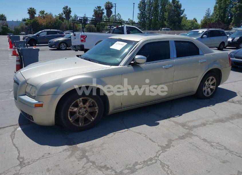 2005 Chrysler 300
