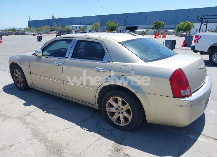 2005 Chrysler 300