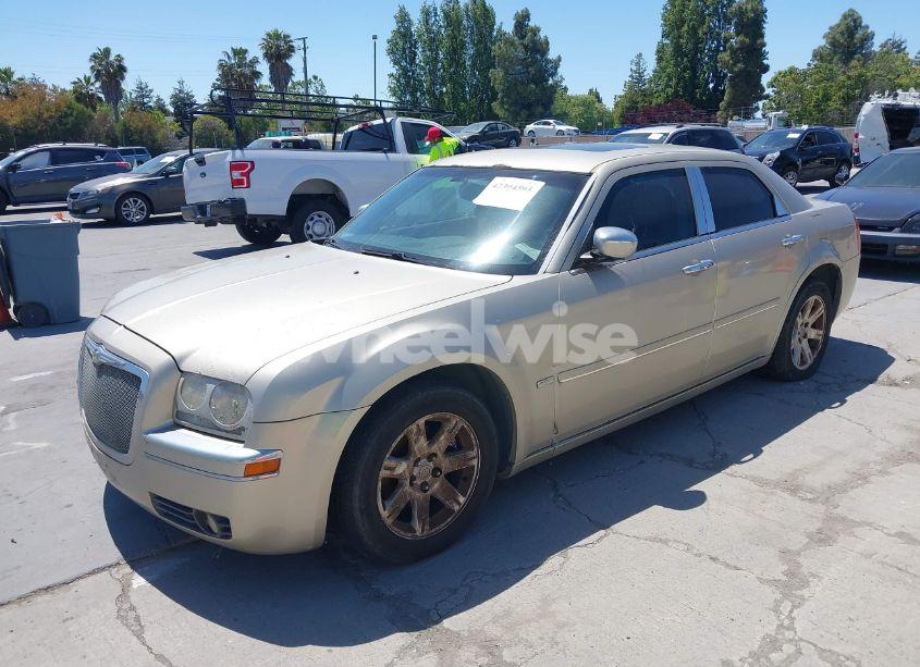 2005 Chrysler 300