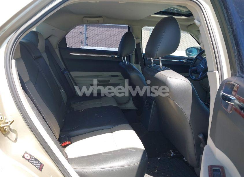 2005 Chrysler 300