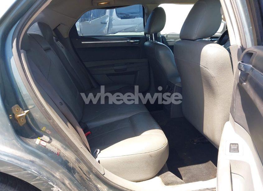 2005 Chrysler 300