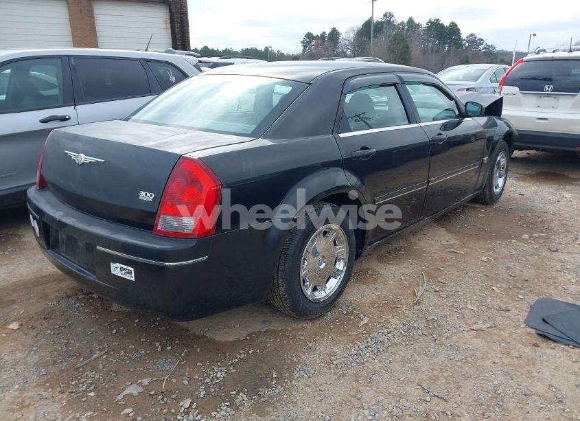 2005 Chrysler 300