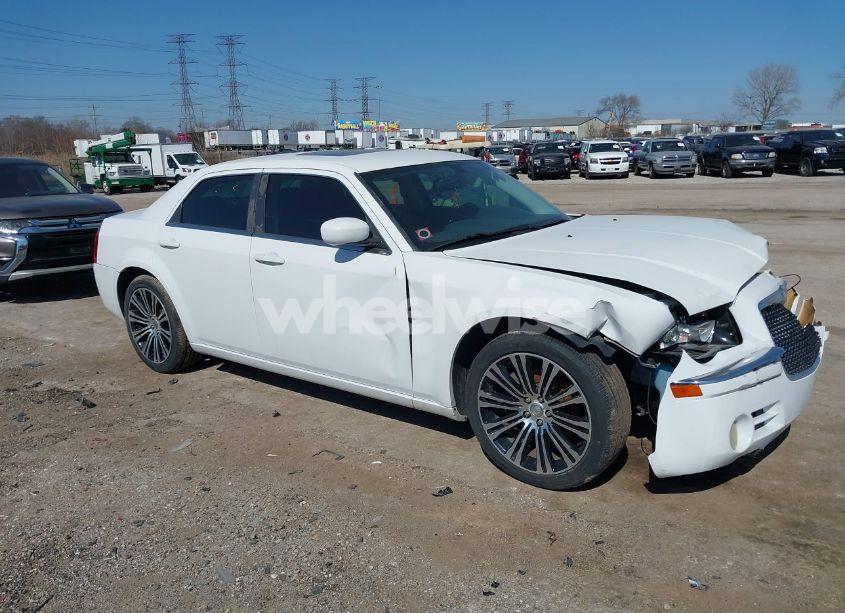 2010 Chrysler 300 - Photo 1