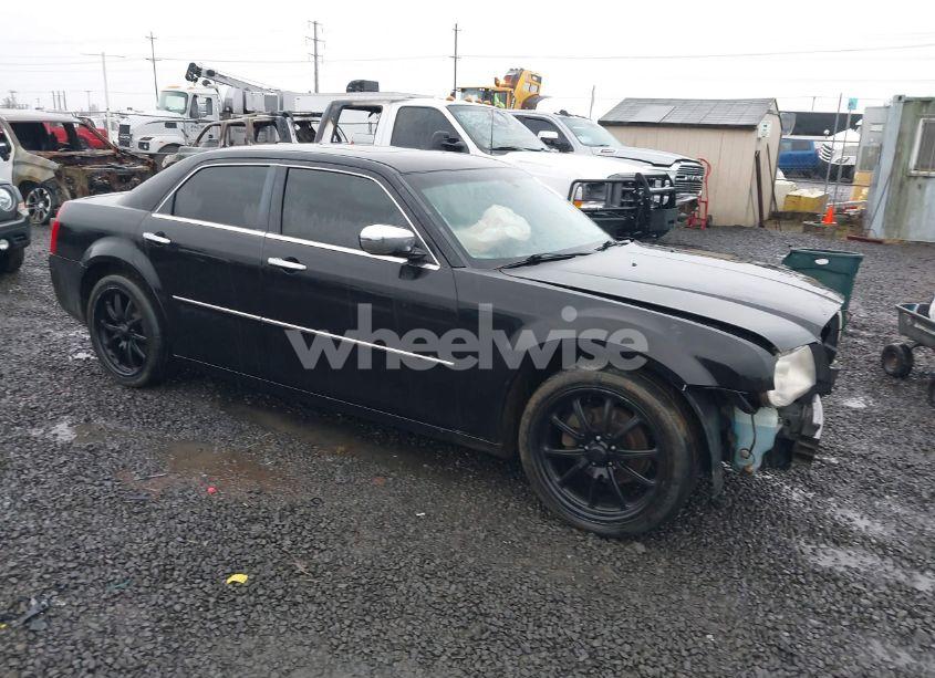 2010 Chrysler 300 - Photo 1
