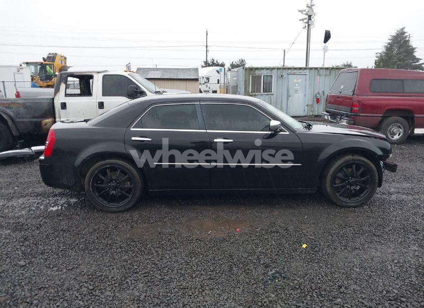 2010 Chrysler 300