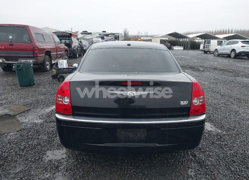 2010 Chrysler 300