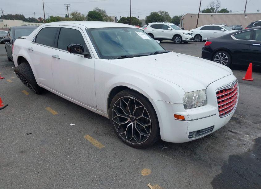 2010 Chrysler 300 - Photo 1