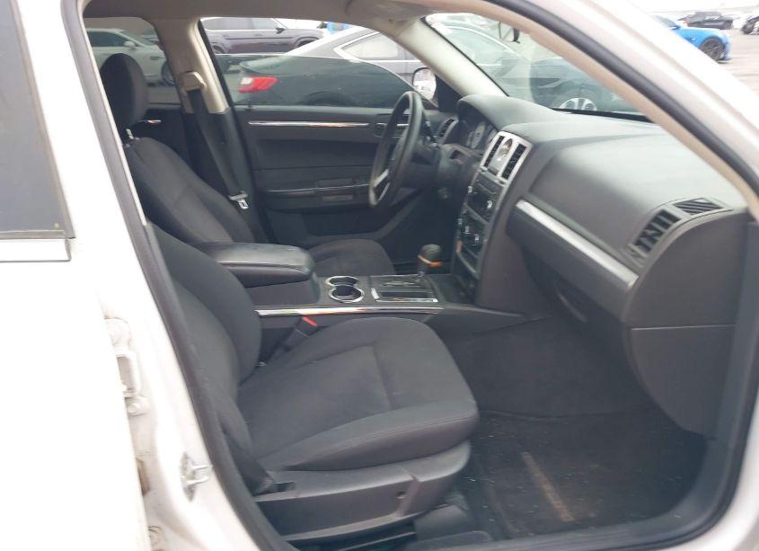 2010 Chrysler 300