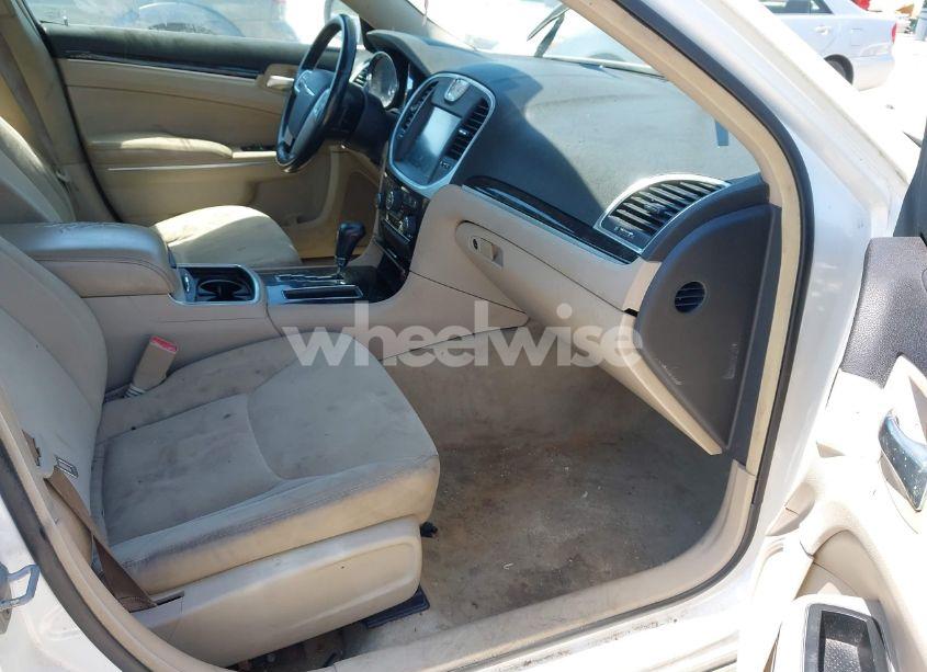 2011 Chrysler 300