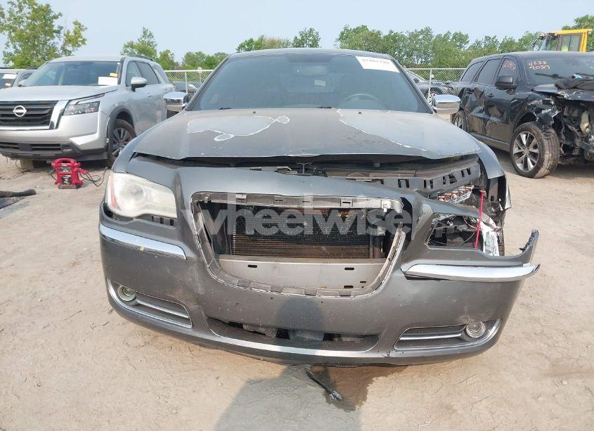 2011 Chrysler 300
