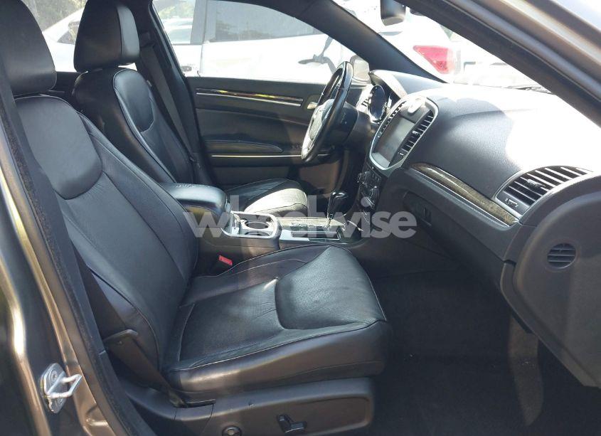 2011 Chrysler 300