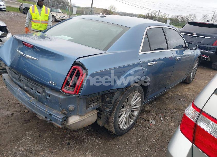 2011 Chrysler 300