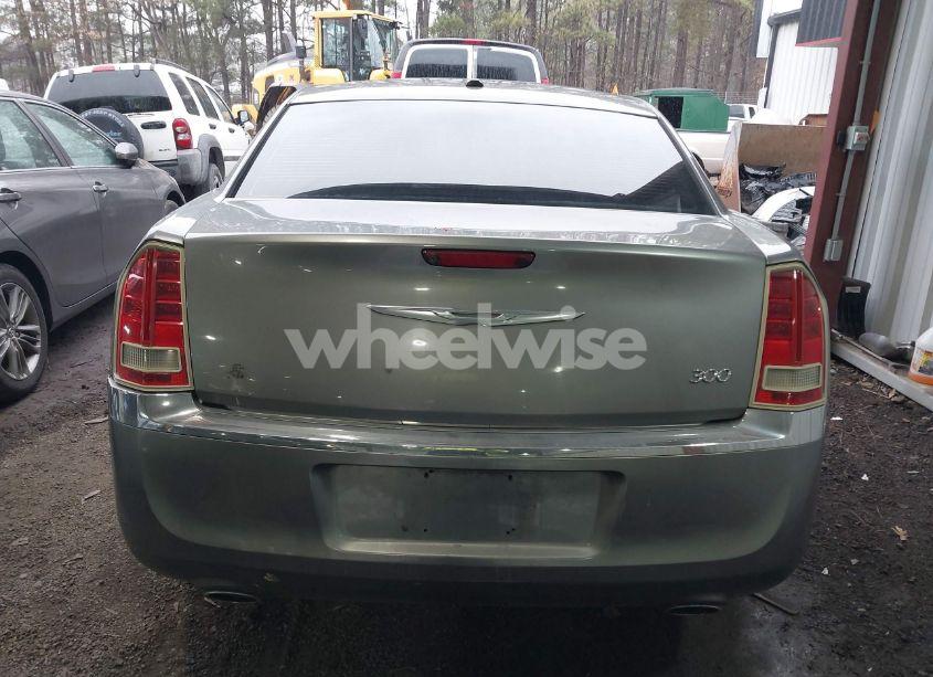 2011 Chrysler 300