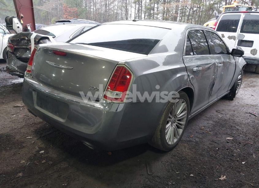 2011 Chrysler 300