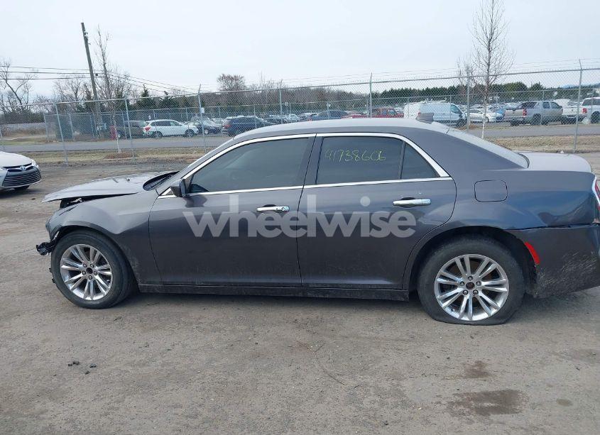 Thumbnail 6 of 2017 CHRYSLER 300 LIMITED