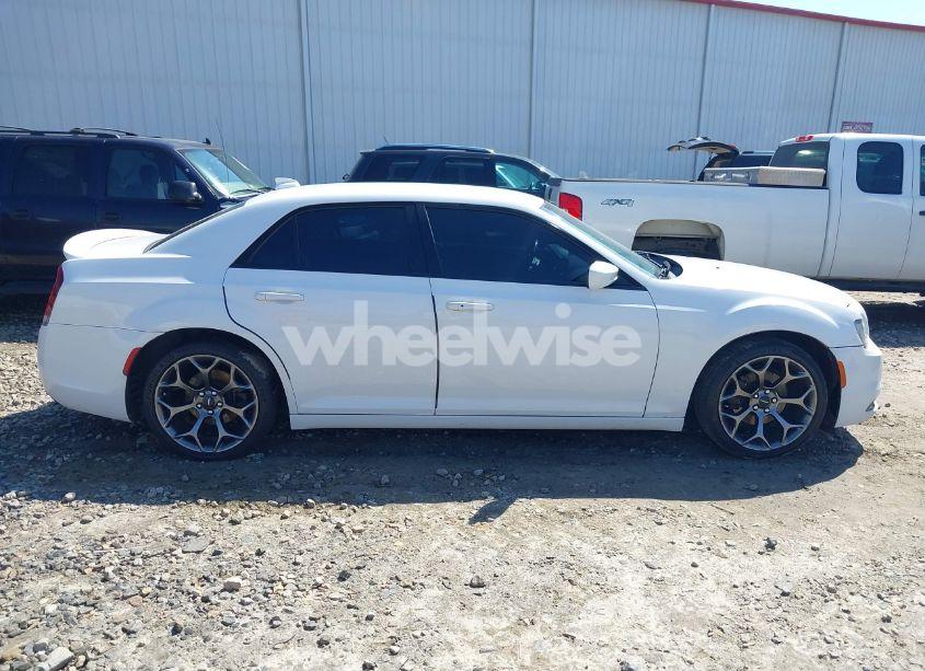 Thumbnail 5 of 2015 CHRYSLER 300 300S