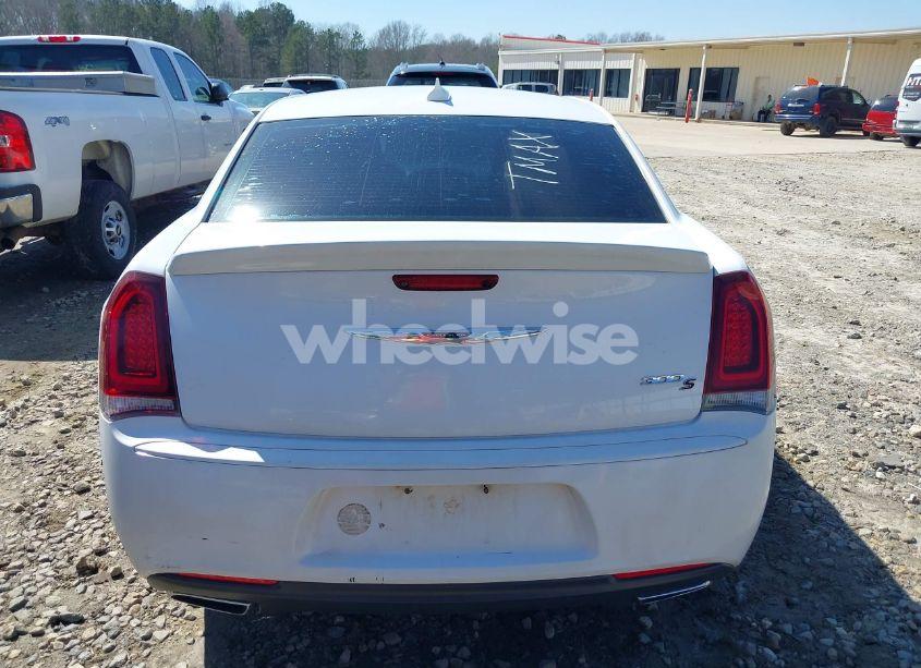 Thumbnail 8 of 2015 CHRYSLER 300 300S
