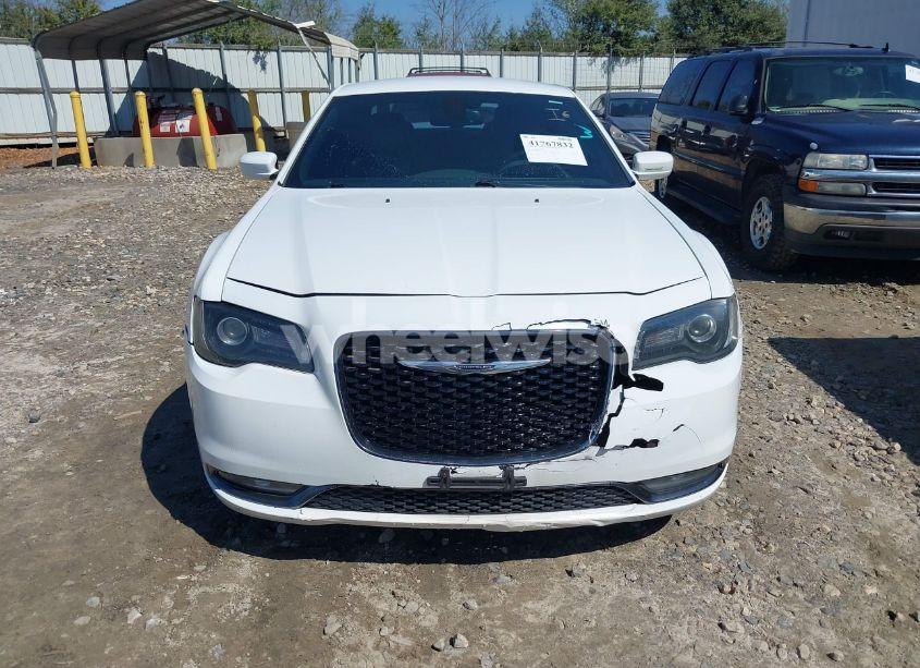 Thumbnail 13 of 2015 CHRYSLER 300 300S