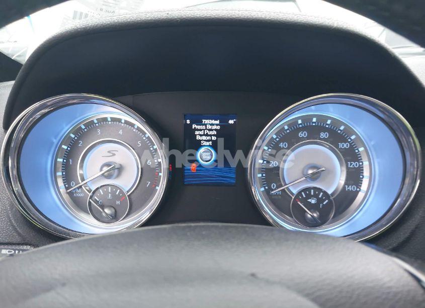 Thumbnail 15 of 2014 CHRYSLER 300