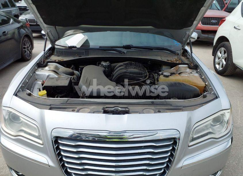 Thumbnail 2 of 2012 CHRYSLER 300 LIMITED