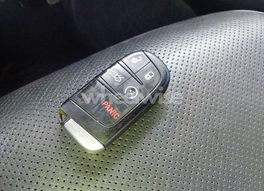 Thumbnail 3 of 2013 CHRYSLER 300C JOHN VARVATOS LIMITED EDITION