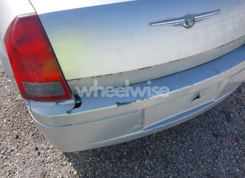 Thumbnail 14 of 2005 CHRYSLER 300